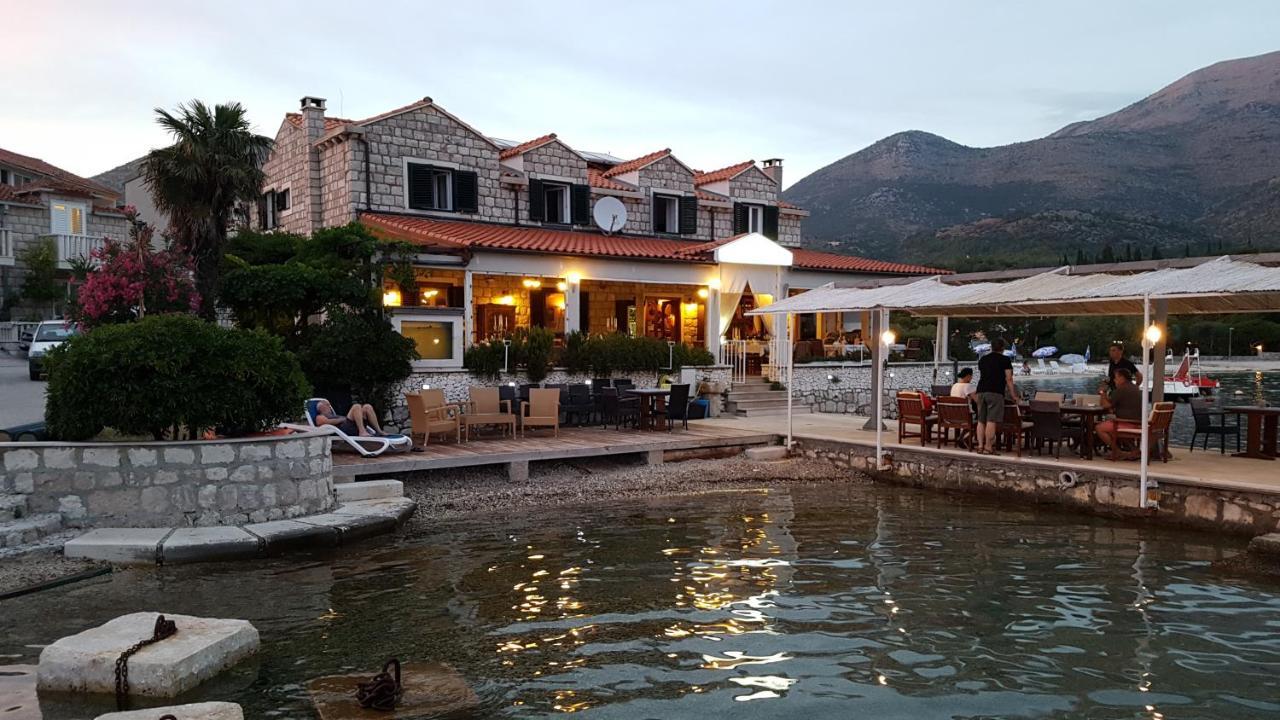 Sweet Village Hotel By The Sea Slano Ngoại thất bức ảnh